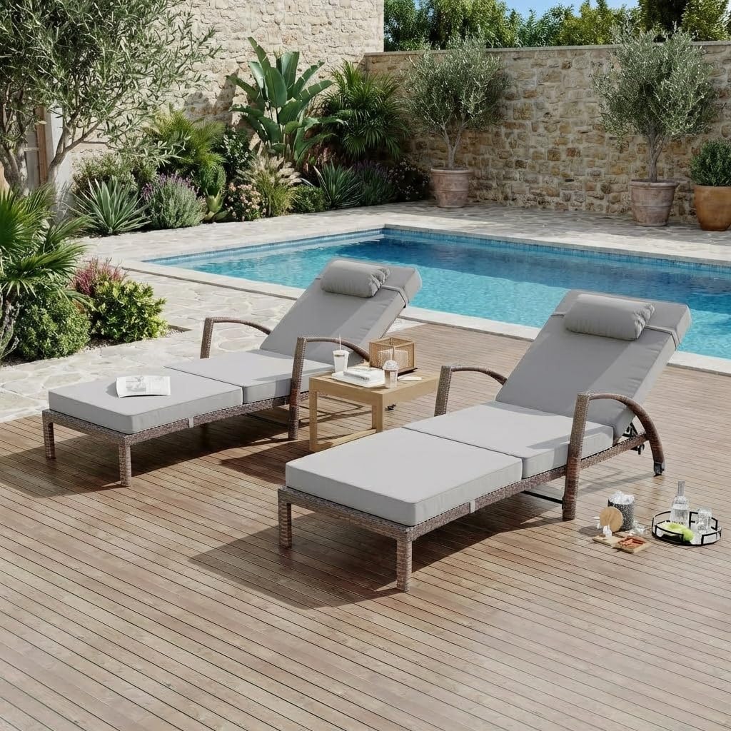 Garvee Outdoor Chaise Lounge Set of 2, 5-Position Adjustable PE Wicker Reclining Chairs with Wheels & 3.5" Cushions, 400 lbs Capacity All-Weather Patio Furniture for Poolside, Garden, Beach(Beige)
