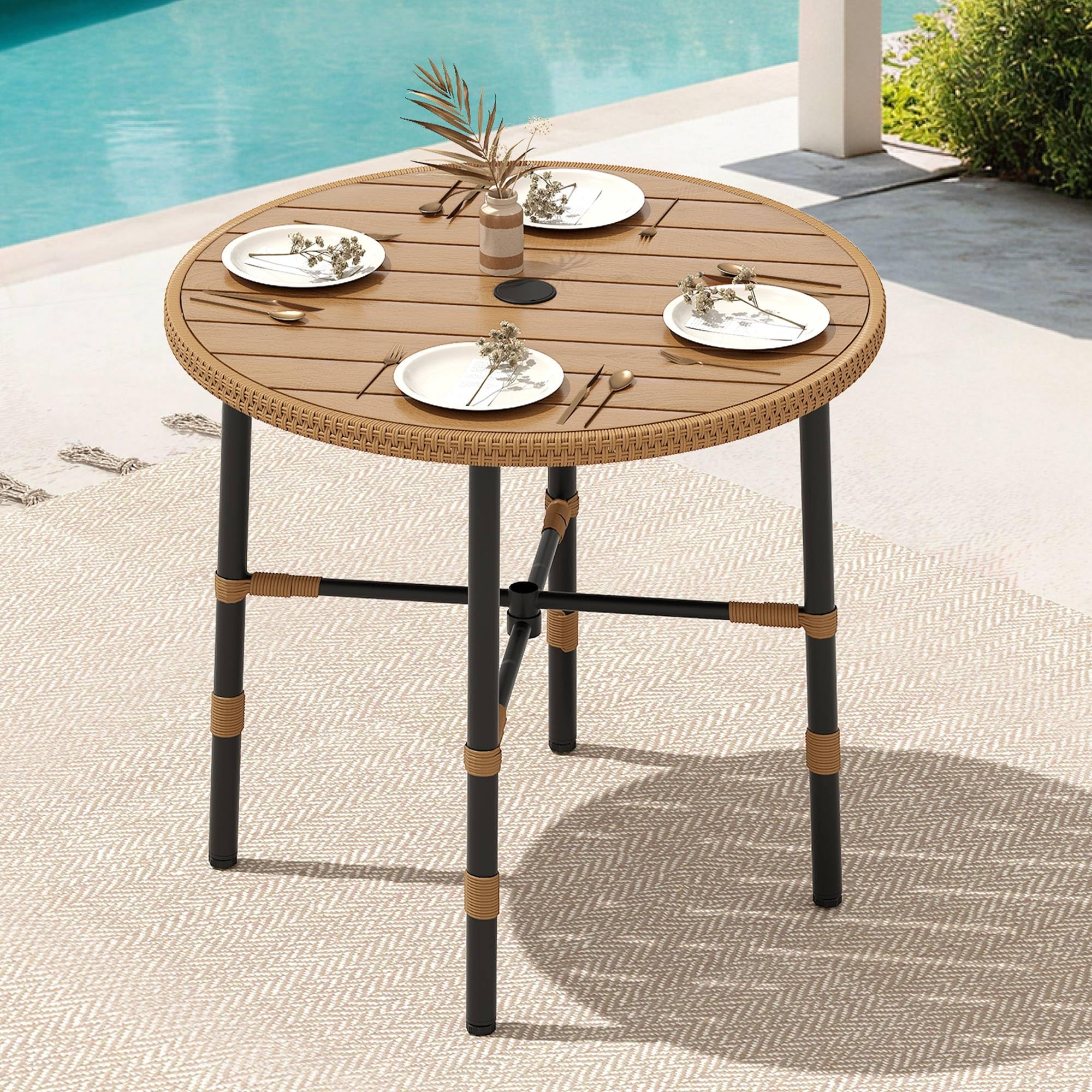 YITAHOME Outdoor Dining Single Sofa Chair, Indoor-Outdoor Wicker Bistro Chairs, PE Rattan Armchair Seating for Patio, Backyard, Poolside, Balcony - Tan